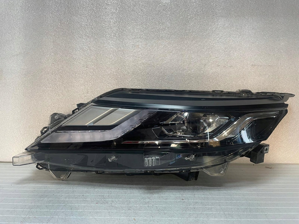 Frontscheinwerfer Mitsubishi L200 8301D381 Full LED Links Scheinwerfer Headlight
