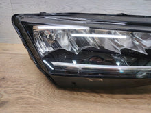 Laden Sie das Bild in den Galerie-Viewer, Frontscheinwerfer Skoda Octavia 5E4941016 Rechts Scheinwerfer Headlight SCH7256769070sq