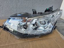 Laden Sie das Bild in den Galerie-Viewer, Frontscheinwerfer Mitsubishi Outlander III Ein Satz Scheinwerfer Headlight