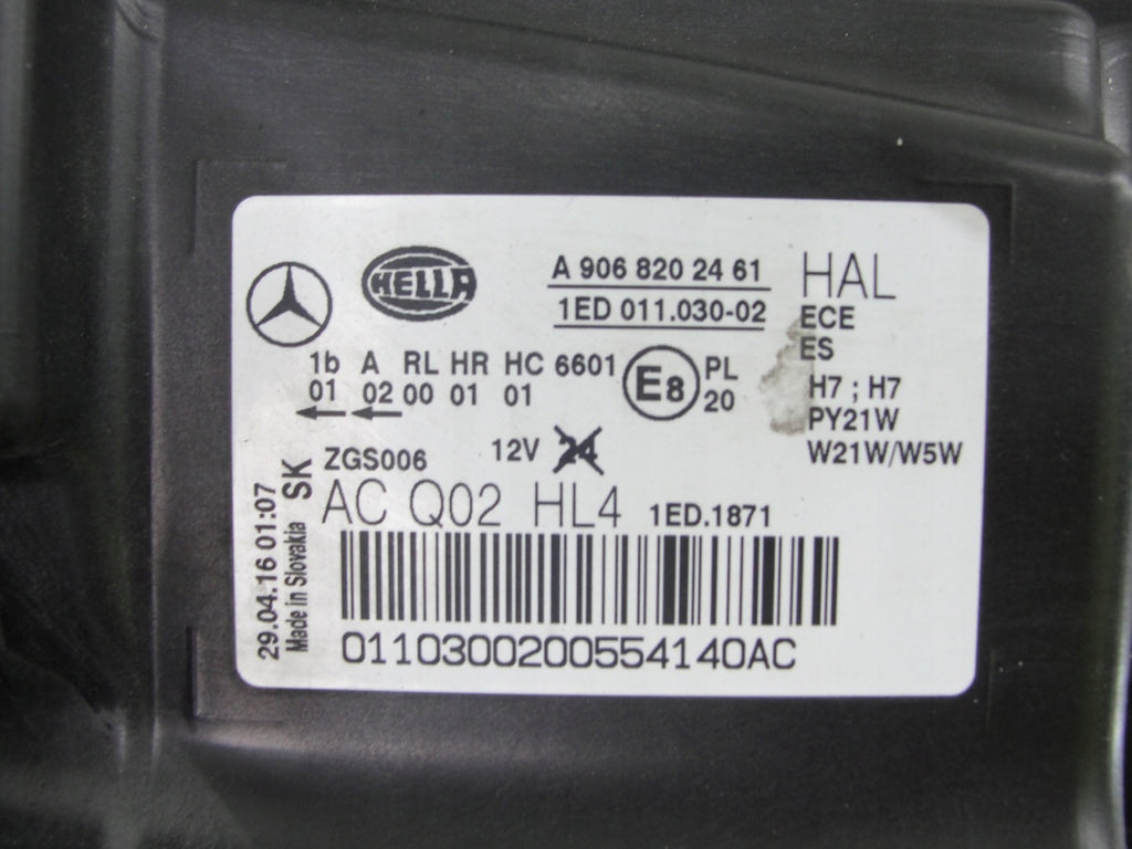 Frontscheinwerfer Mercedes-Benz Sprinter A9068202461 Rechts Headlight SCH3149599011uq
