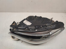 Laden Sie das Bild in den Galerie-Viewer, Frontscheinwerfer BMW 5 F10 7317131-10 Xenon Links Scheinwerfer Headlight