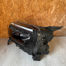 Load image into Gallery viewer, Frontscheinwerfer Jeep I 52218719 Links Scheinwerfer Headlight SCH5464999769ge