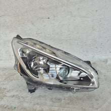 Laden Sie das Bild in den Galerie-Viewer, Frontscheinwerfer Peugeot 208 I 9810805880 Rechts Scheinwerfer Headlight SCH8609378355cn
