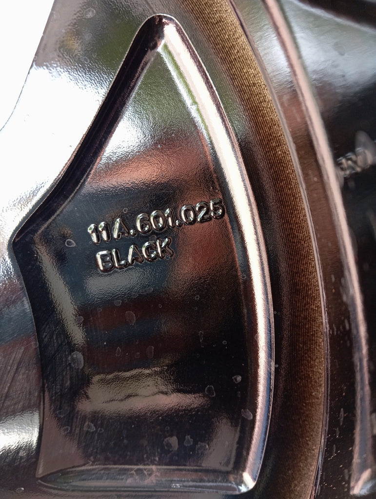 1x Alufelge 19 Zoll 8.0" 5x112 45ET Glanz Schwarz 11A601025 VW Id.4 Rim Wheel FEL7909647653qr