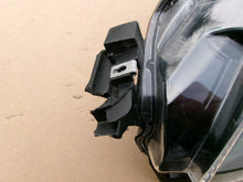 Laden Sie das Bild in den Galerie-Viewer, Frontscheinwerfer Mazda 2 D43N-51040 LED Links Scheinwerfer Headlight