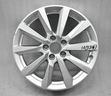 Load image into Gallery viewer, 1x Alufelge 16 Zoll 6.5&quot; 5x100 40ET Glanz Silber 82A601025C Audi A1 Rim Wheel