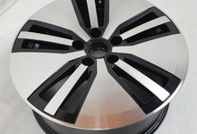 Load image into Gallery viewer, 1x Alufelge 17 Zoll 7.0&quot; 5x112 40ET 3G0601025AM VW Passat B7 Touran Rim Wheel