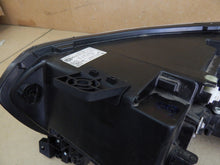 Laden Sie das Bild in den Galerie-Viewer, Frontscheinwerfer Renault Trafic 260102899R Rechts Scheinwerfer Headlight SCH3261454754cx