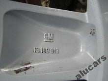 Laden Sie das Bild in den Galerie-Viewer, 1x Alufelge 17 Zoll 6.5&quot; 4x100 41ET Glanz Silber 13189913 Opel Tigra Rim Wheel