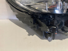 Laden Sie das Bild in den Galerie-Viewer, Frontscheinwerfer Mazda 6 Gj GRF5-51030 LED Rechts Scheinwerfer Headlight SCH9783925010jp