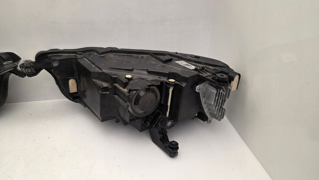 Frontscheinwerfer VW T-Roc 2GA941005F 2GA941006F LED Ein Satz Headlight SCH7330414444ic