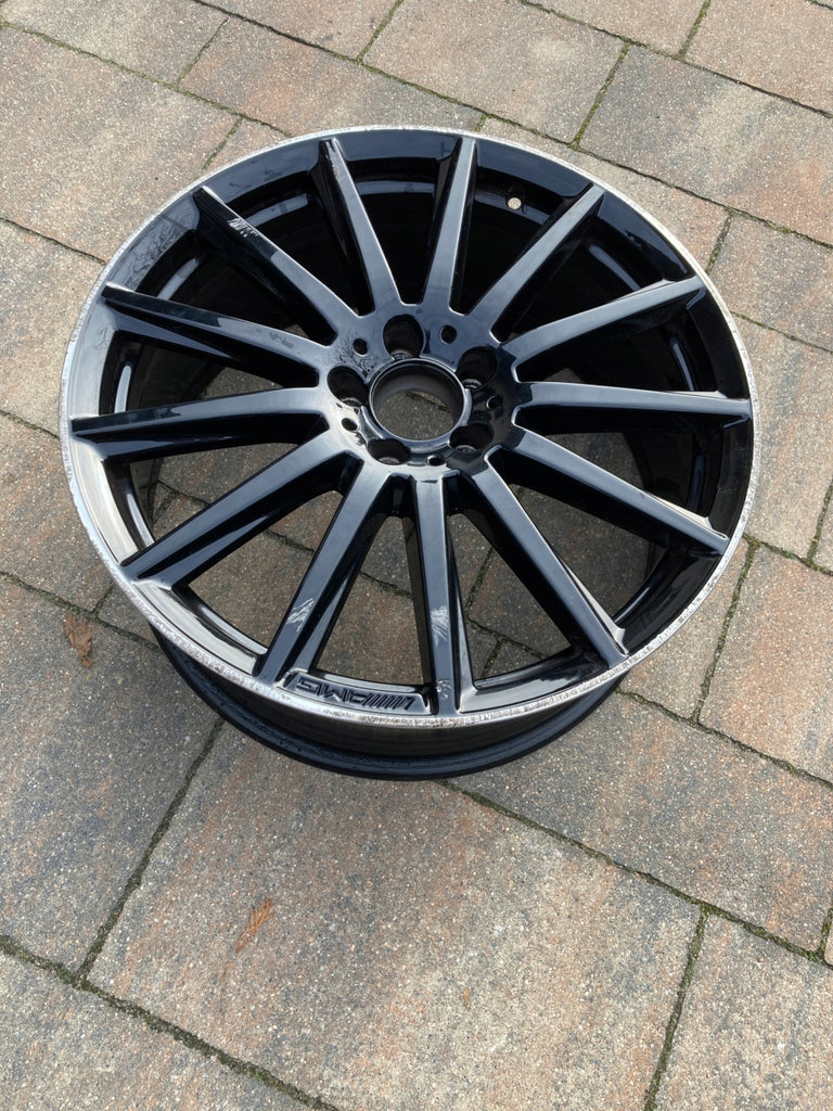 1x Alufelge 20 Zoll 8.0" 5x112 A2474011600 Mercedes-Benz Gla H247 Rim Wheel FEL3346563294ah