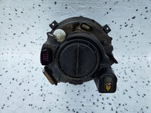 Laden Sie das Bild in den Galerie-Viewer, Frontscheinwerfer Mercedes-Benz W463 Xenon Vorderseite Scheinwerfer Headlight SCH6490845301on