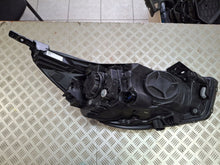 Load image into Gallery viewer, Frontscheinwerfer Kia Rio IV 92101-H8 Links Scheinwerfer Headlight