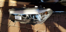 Load image into Gallery viewer, Frontscheinwerfer BMW G30 7483535 7483536 Ein Stück (Rechts oder Links)