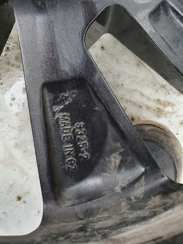 1x Alufelge 18 Zoll 7.5" 5x112 43ET 5E0601025BK Skoda Octavia Iii Rim Wheel