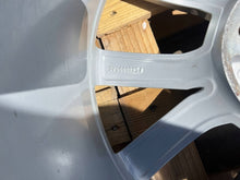 Laden Sie das Bild in den Galerie-Viewer, 1x Alufelge 18 Zoll 5x112 3V0601025J Skoda Superb Rim Wheel FEL4752632355ex