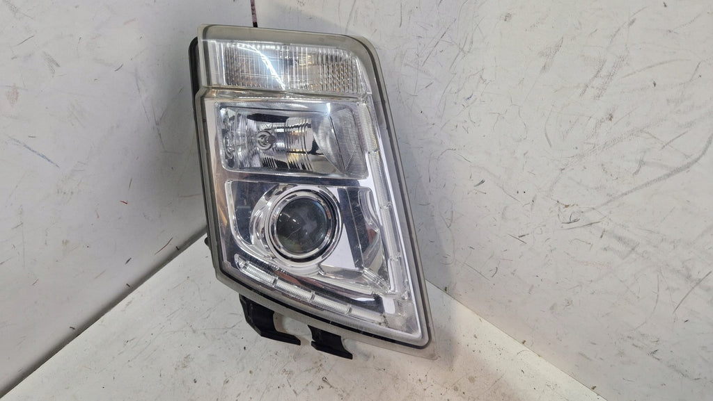 Frontscheinwerfer Volvo 21323113 Rechts Scheinwerfer Headlight