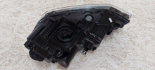 Laden Sie das Bild in den Galerie-Viewer, Frontscheinwerfer VW Polo 2G1941036G FULL LED Rechts Scheinwerfer Headlight