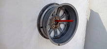 Laden Sie das Bild in den Galerie-Viewer, 1x Alufelge 17 Zoll 7.0" 5x114.3 47ET Glanz Grau Nissan Juke F15 Rim Wheel FEL7405754955wc