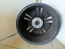 Laden Sie das Bild in den Galerie-Viewer, 1x Alufelge 17 Zoll 7.0" 5x112 40ET Glanz Silber 3G0601025 VW Passat B8 FEL9281739536ky