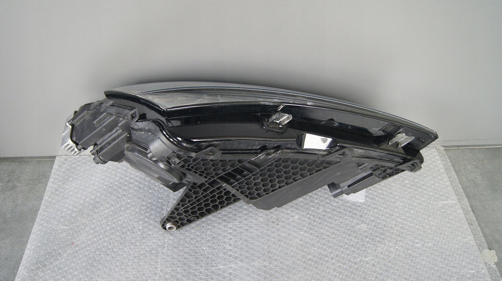 Frontscheinwerfer Skoda Superb 3V1941016C Full LED Rechts Scheinwerfer Headlight SCH1949696429bl