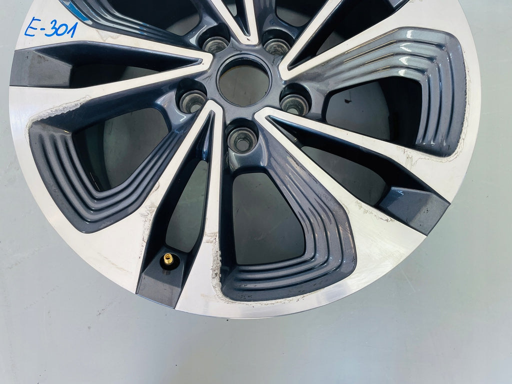 1x Alufelge 17 Zoll 7.0" 5x114.3 48ET 403001015R Renault 1 Rim Wheel