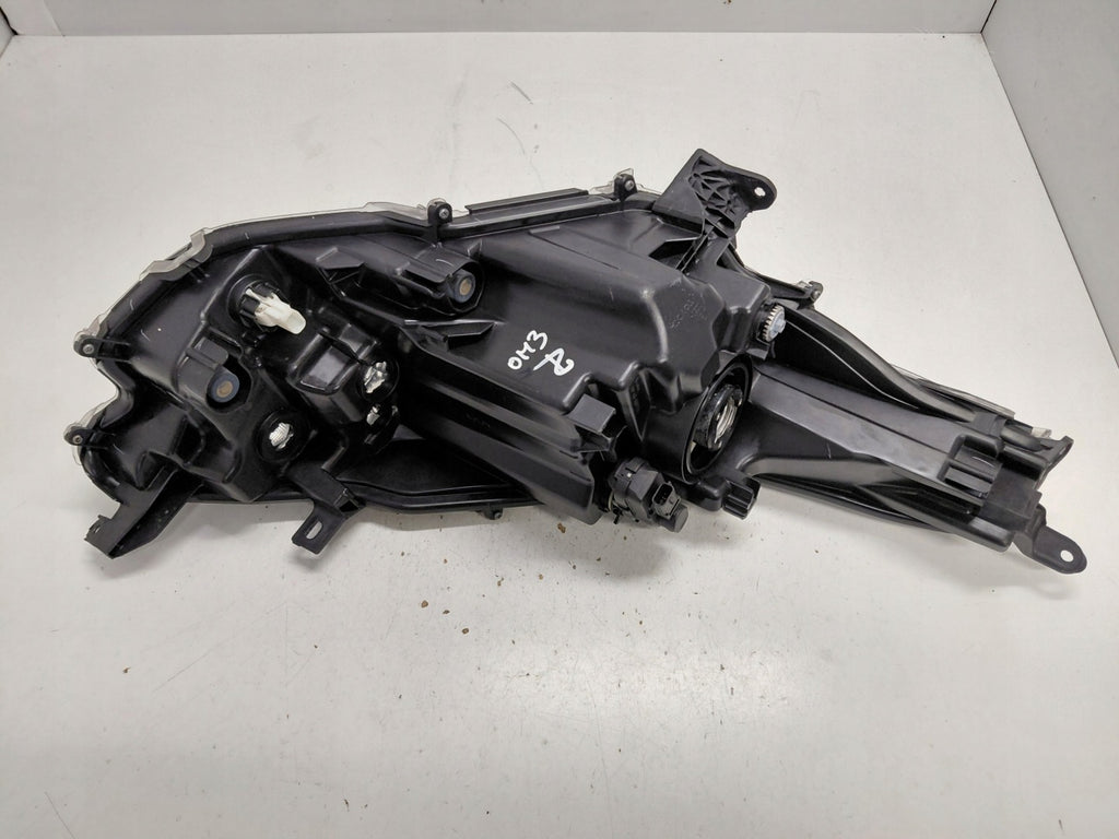 Frontscheinwerfer Toyota Yaris EUK0-6 Links Scheinwerfer Headlight SCH5103700329fj
