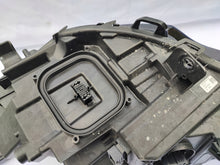 Laden Sie das Bild in den Galerie-Viewer, Frontscheinwerfer Opel Astra K 39218026 Rechts Scheinwerfer Headlight SCH6005913081ze