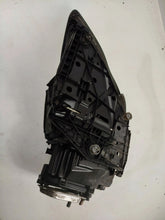 Laden Sie das Bild in den Galerie-Viewer, Frontscheinwerfer Porsche Panamera 97063105705 Links Scheinwerfer Headlight SCH3964205154zd