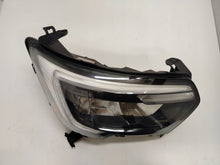 Laden Sie das Bild in den Galerie-Viewer, Frontscheinwerfer Renault Master 260105567R Rechts Scheinwerfer Headlight SCH3710483281zv