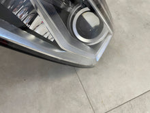 Laden Sie das Bild in den Galerie-Viewer, Frontscheinwerfer Audi Q3 8U0941005C Xenon Links Scheinwerfer Headlight SCH5759770140op