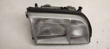Load image into Gallery viewer, Frontscheinwerfer Mercedes-Benz W140 1305544152 Rechts Scheinwerfer Headlight SCH9871245806zt