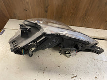 Load image into Gallery viewer, Frontscheinwerfer Mitsubishi I Ein Stück (Rechts oder Links) Headlight