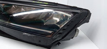 Laden Sie das Bild in den Galerie-Viewer, Frontscheinwerfer Skoda Octavia IV Nx3 5E4941015 Full LED Links Headlight SCH3715297501vy