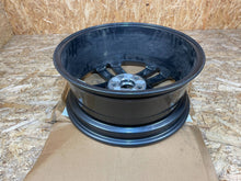Laden Sie das Bild in den Galerie-Viewer, 1x Alufelge 18 Zoll 5x108 GX7M1007DB Jaguar Xe X760 Rim Wheel FEL9276558050tm