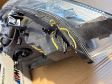 Laden Sie das Bild in den Galerie-Viewer, Frontscheinwerfer BMW F21 F20 7229677 Xenon Links Scheinwerfer Headlight SCH9716368041it