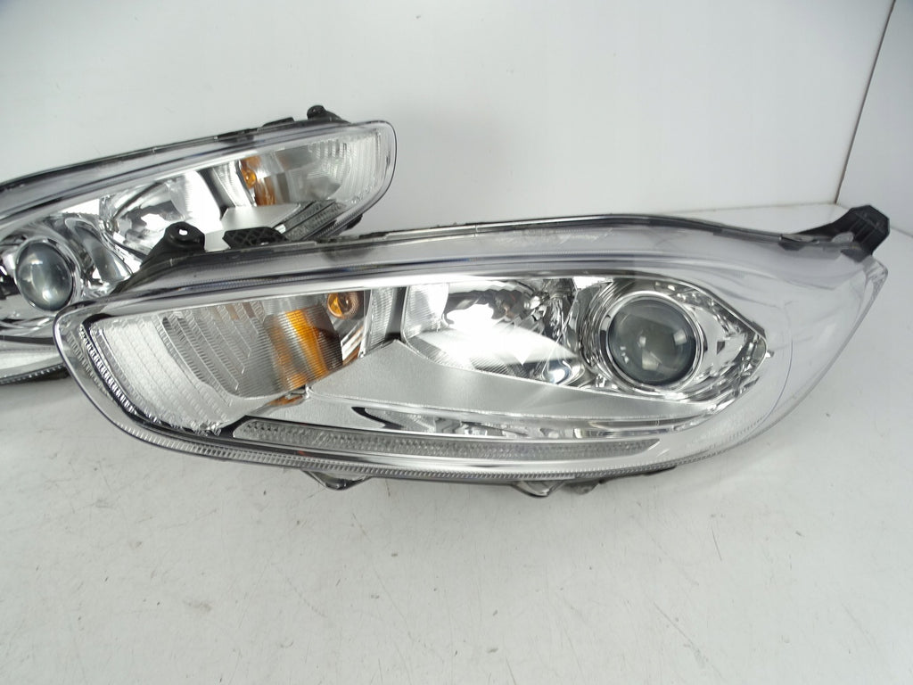 Frontscheinwerfer Ford Fiesta VII C1BB-13W030-CG LED Links Headlight