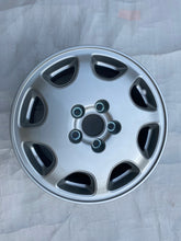 Load image into Gallery viewer, 1x Alufelge 16 Zoll 7.0" 5x114.3 SZ3670 Acura Legend Rim Wheel FEL9250306158zj