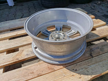 Laden Sie das Bild in den Galerie-Viewer, 1x Alufelge 17 Zoll 7.0" 5x114.3 45ET Toyota I Rim Wheel FEL8549765091kd