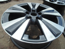 Load image into Gallery viewer, 1x Alufelge 17 Zoll 6.5&quot; 5x114.3 45ET Nissan Pulsar Rim Wheel