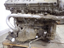 Laden Sie das Bild in den Galerie-Viewer, Motor Audi BSM 5.2 FSI Benzin Engine Unkomplett