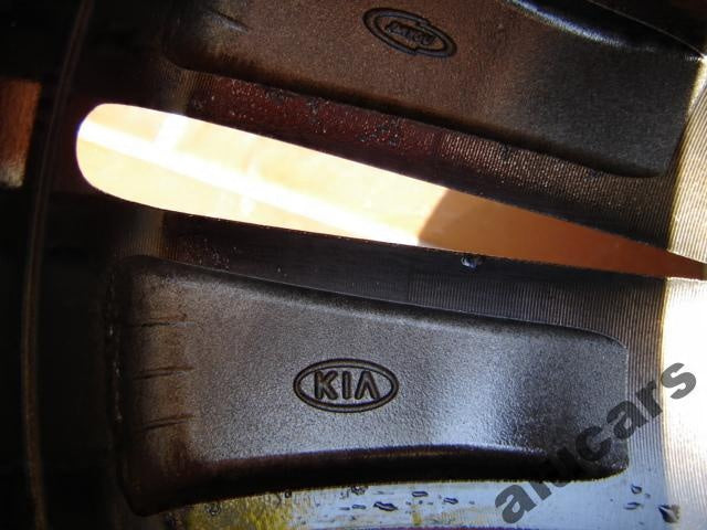 1x Alufelge 18 Zoll 7.0" 5x114.3 40ET Glanz Schwarz 52910-3U350 Kia Carens