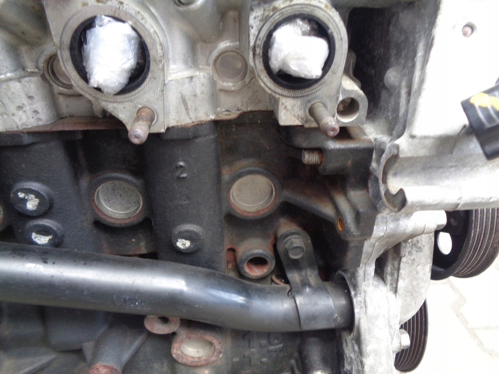 Motor Hyundai Terracan Hp J3 1.6 CRDI 127TKm Diesel Engine Unkomplett