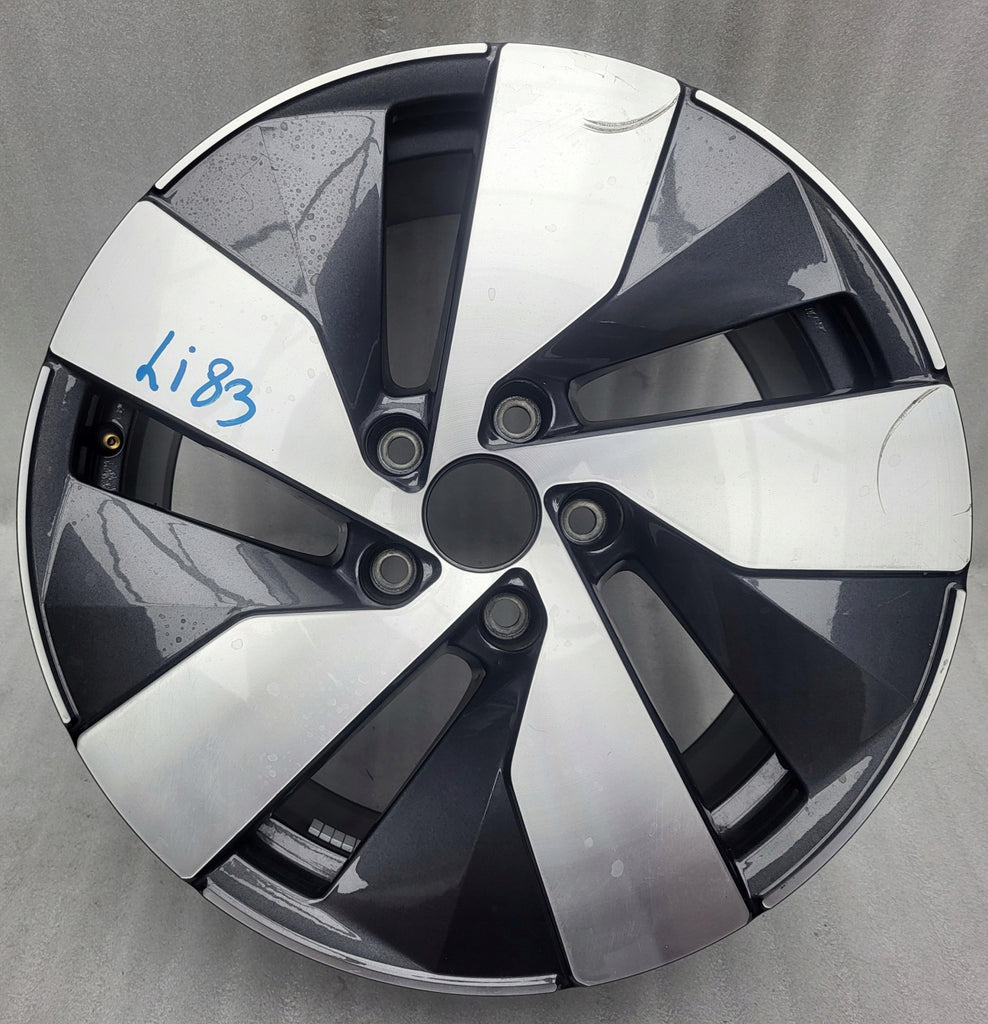1x Alufelge 17 Zoll 7.5" 5x112 41ET Glanz Silber 3J0601025K Mg Passat Rim Wheel FEL6860210857rb