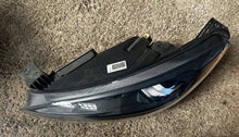 Load image into Gallery viewer, Frontscheinwerfer Ford Focus JX7B-13E015-CE LED Links Scheinwerfer Headlight SCH1651732105fe