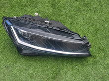 Load image into Gallery viewer, Frontscheinwerfer Skoda Superb III 3V1941016D Rechts Scheinwerfer Headlight SCH1079606182ur