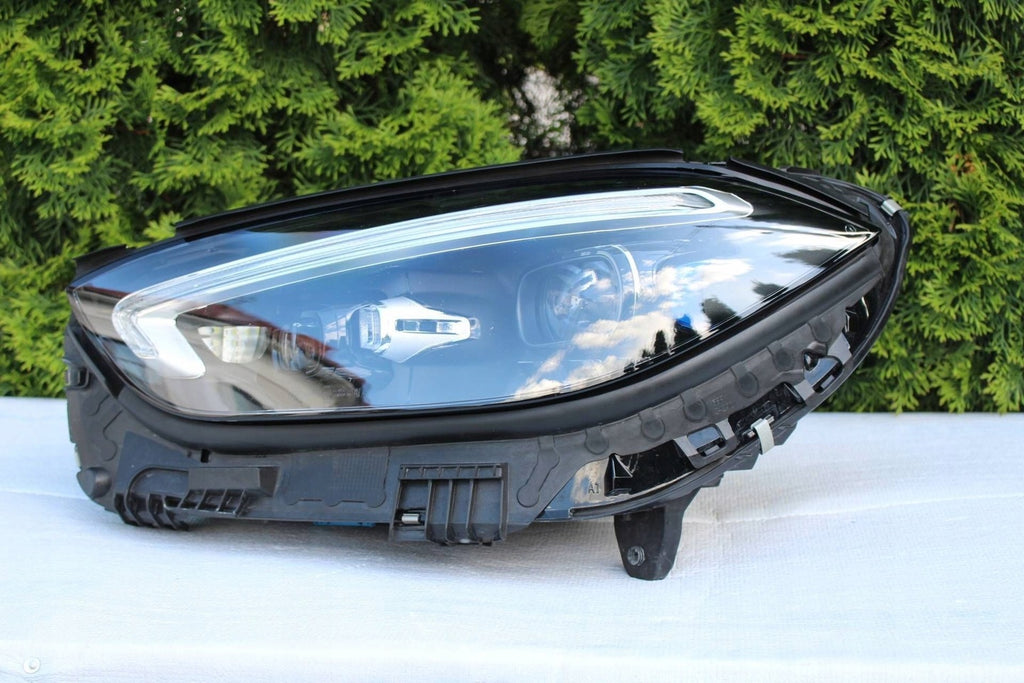 Frontscheinwerfer Mercedes-Benz W206 A2069062104 LE19A6438 Links Headlight SCH6558169710gq