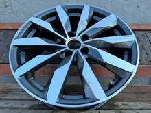 Laden Sie das Bild in den Galerie-Viewer, 1x Alufelge 18 Zoll 8.0&quot; 5x112 40ET 8W0601025FJ Audi A4 Rim Wheel