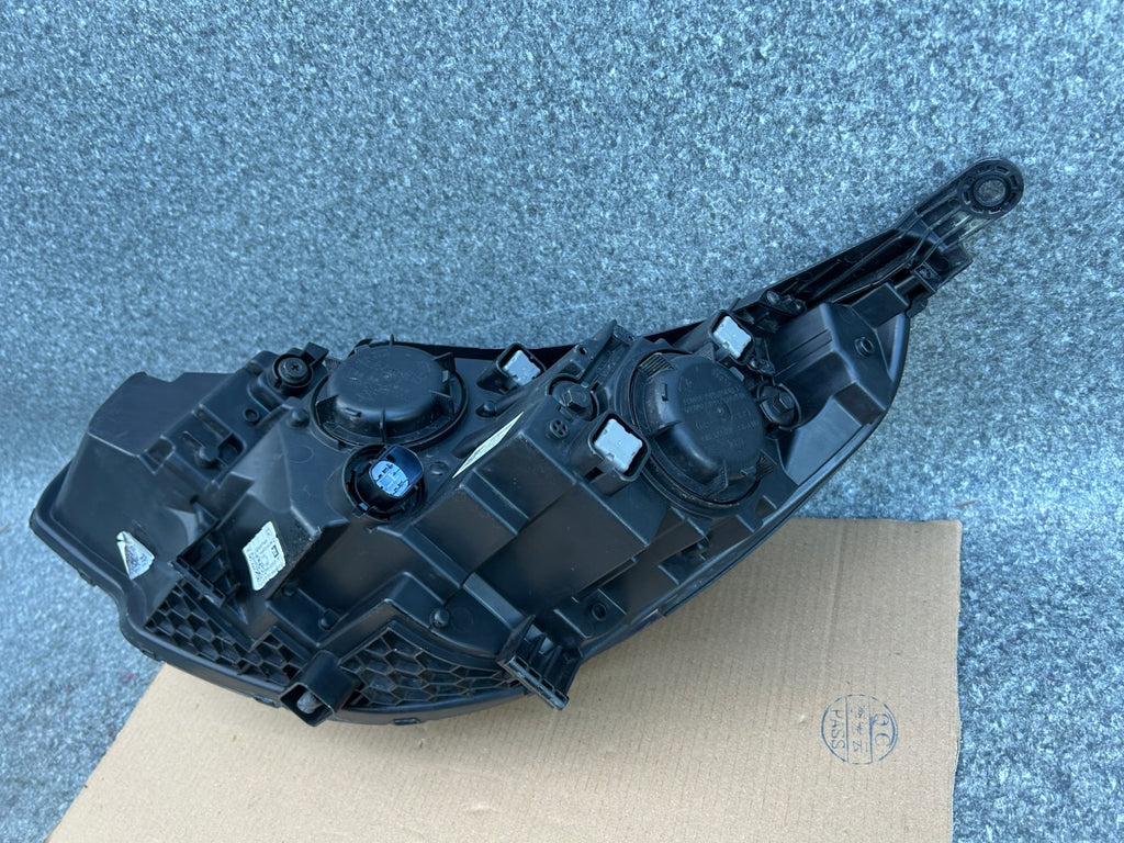 Frontscheinwerfer Hyundai I30 III 92102G4510 Rechts Scheinwerfer Headlight SCH4151023951qp